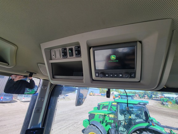 2025 John Deere 9R 640 Tractor 4WD