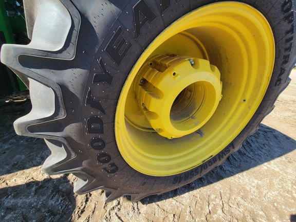2025 John Deere 9R 640 Tractor 4WD