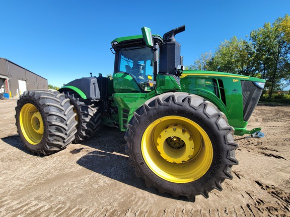 2025 John Deere 9R 640 Tractor 4WD