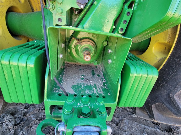 2025 John Deere 9R 640 Tractor 4WD
