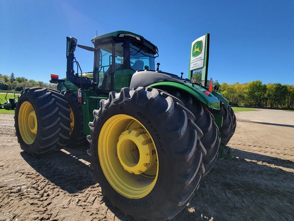2025 John Deere 9R 640 Tractor 4WD