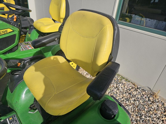 2014 John Deere X734 Garden Tractor