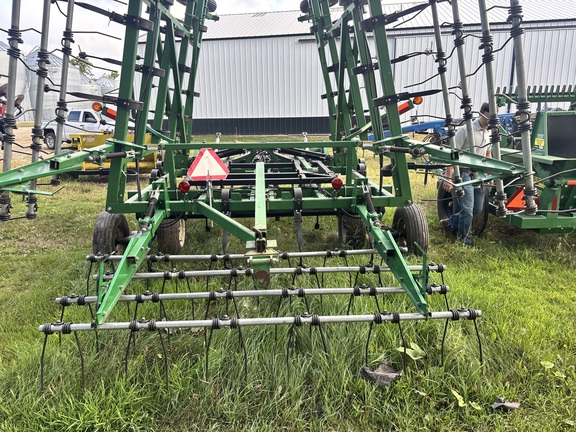 2015 Great Plains 6332 Field Cultivator