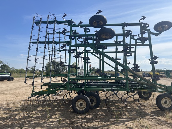 2015 Great Plains 6332 Field Cultivator