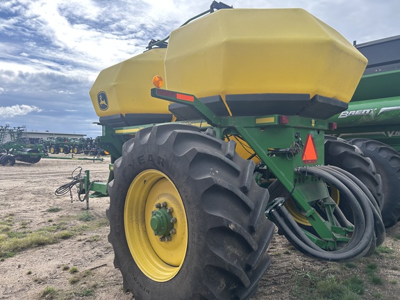 2010 John Deere 1910 Air Seeder