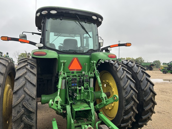 2011 John Deere 8260R Tractor