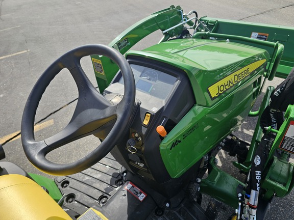 2026 John Deere 1025R Tractor Compact