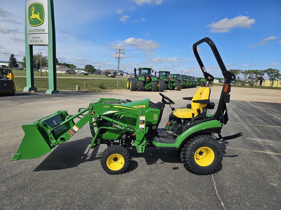 2026 John Deere 1025R Tractor Compact