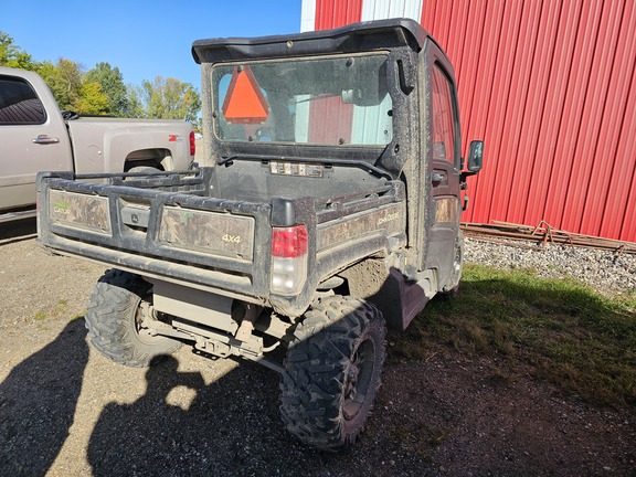 2022 John Deere XUV 835M ATV