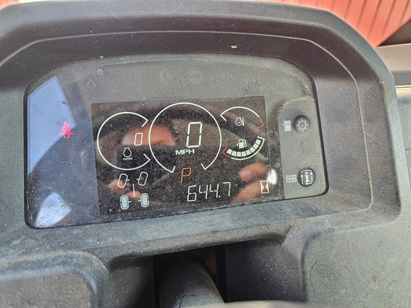 2022 John Deere XUV 835M ATV
