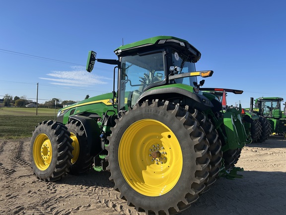 2025 John Deere 8R 370 Tractor