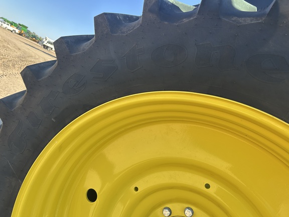 2025 John Deere 8R 370 Tractor