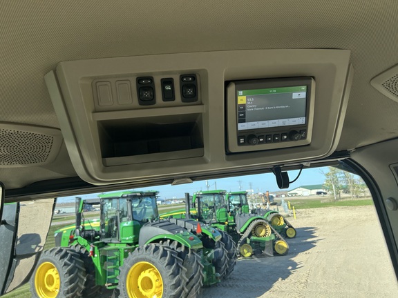 2025 John Deere 8R 370 Tractor