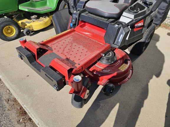 2026 Toro 77401 Mower/Zero Turn