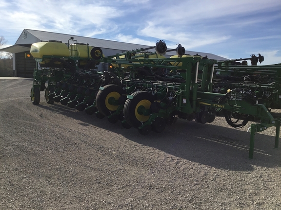 2020 John Deere 1775NT Planter