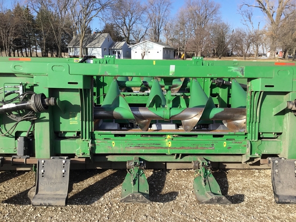 2013 John Deere 612C Header Corn Head