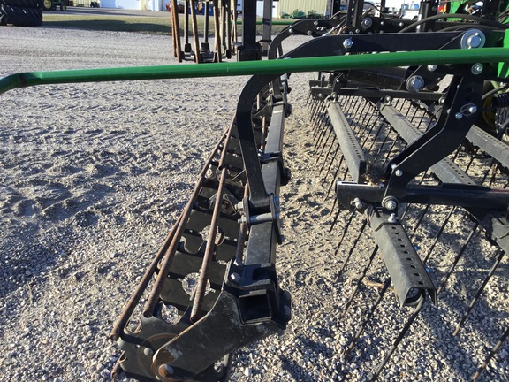 2022 John Deere 2230 Field Cultivator