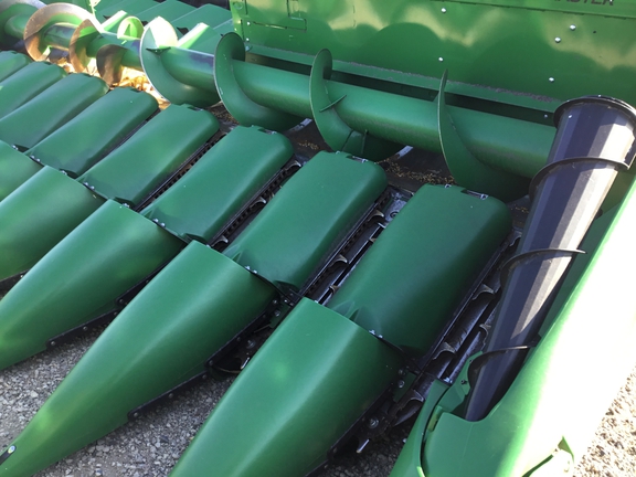 2023 John Deere C12R Header Corn Head