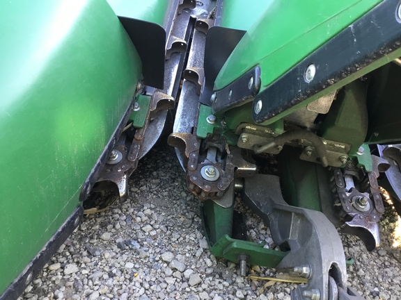 2023 John Deere C12R Header Corn Head