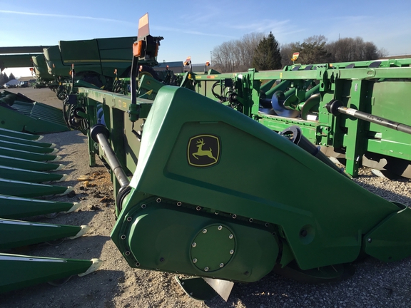 2023 John Deere C12R Header Corn Head