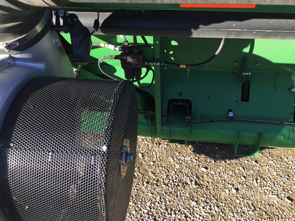 2018 John Deere 640FD Header Combine