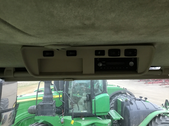 2018 John Deere 9620R Tractor 4WD