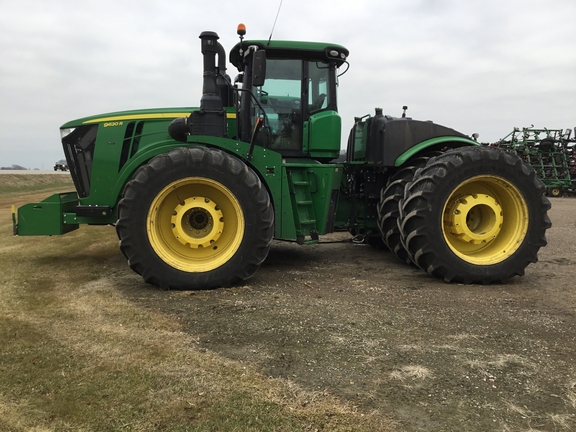 2018 John Deere 9620R Tractor 4WD