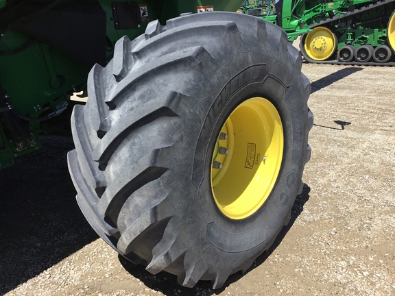 2022 John Deere S780 Combine