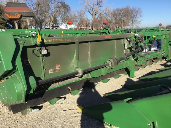 2022 John Deere C18R Header Corn Head