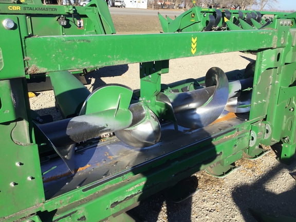 2022 John Deere C18R Header Corn Head