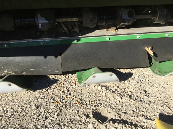 2022 John Deere C18R Header Corn Head