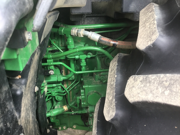 2023 John Deere 7R 210 Tractor