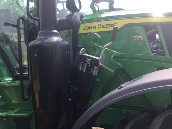 2022 John Deere 6R 175 Tractor