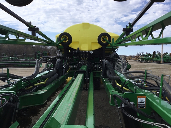 2022 John Deere DB66 Planter