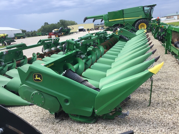 2023 John Deere C12F Header Corn Head