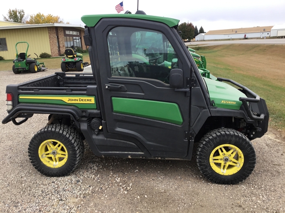 2022 John Deere XUV 835R ATV