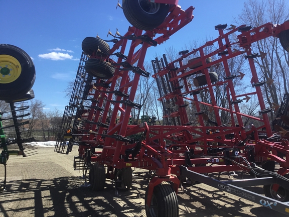 2016 Wil-Rich 13QX2 32-45 Field Cultivator