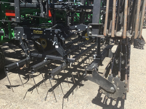 2019 John Deere 2230FH Field Cultivator