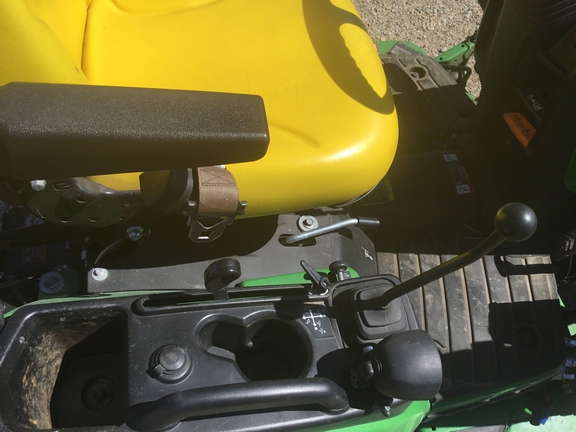 2019 John Deere 1025R Tractor Compact