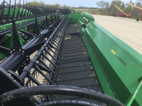 2022 John Deere RD45F Header Combine