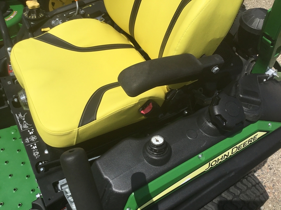 2022 John Deere Z930M Mower/Zero Turn