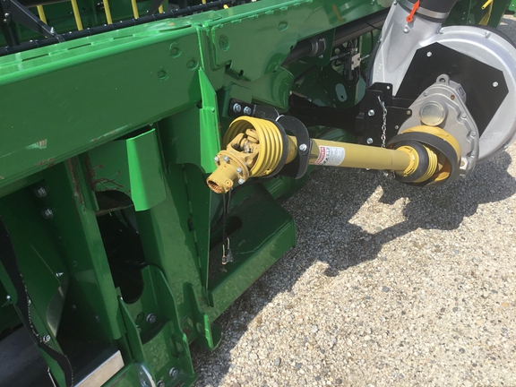 2022 John Deere RD40F Header Combine