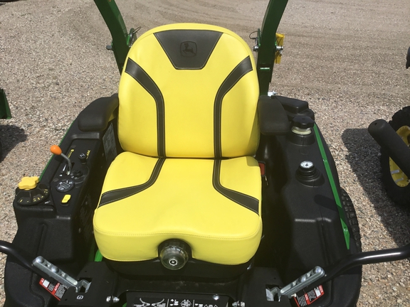 2017 John Deere Z920M Mower/Zero Turn