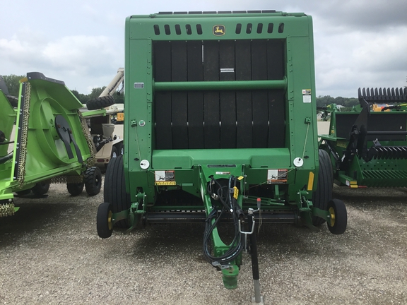 2022 John Deere 560R Baler/Round