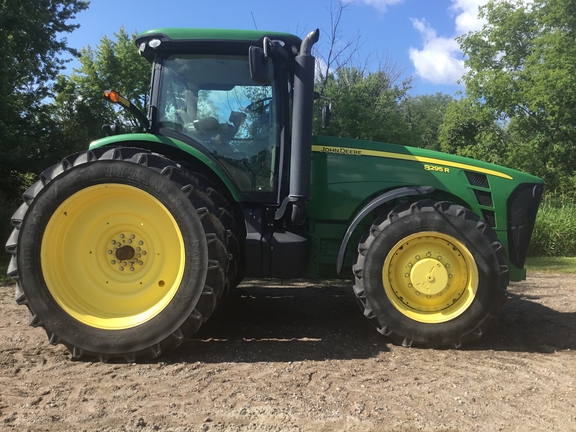 2010 John Deere 8295R Tractor