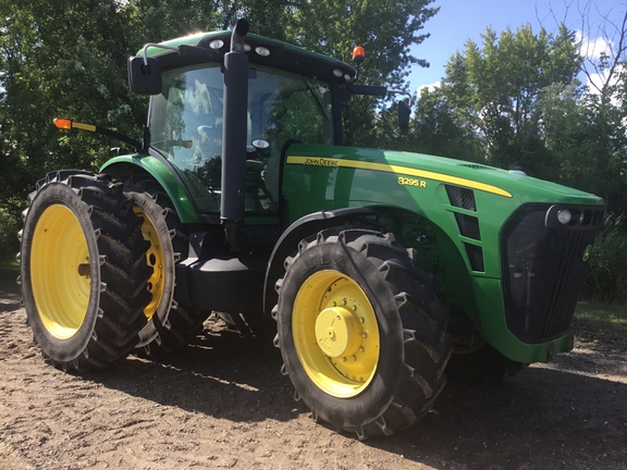 2010 John Deere 8295R Tractor