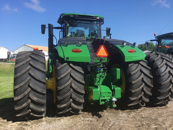 2023 John Deere 9R 440 Tractor 4WD