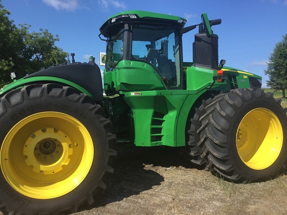 2023 John Deere 9R 440 Tractor 4WD