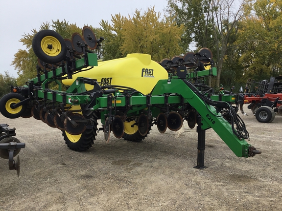 2012 Fast Distributing 8218 Applicator