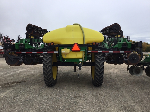 2012 Fast Distributing 8218 Applicator